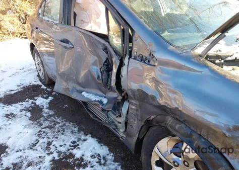 2013 Honda Civic Lx z USA, uszkodzony, nr VIN 19XFB2F57DE000321